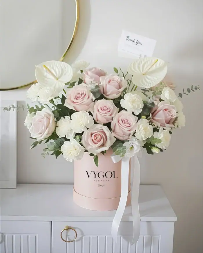 باکس گل sweet rose کد 9002 - Image 1