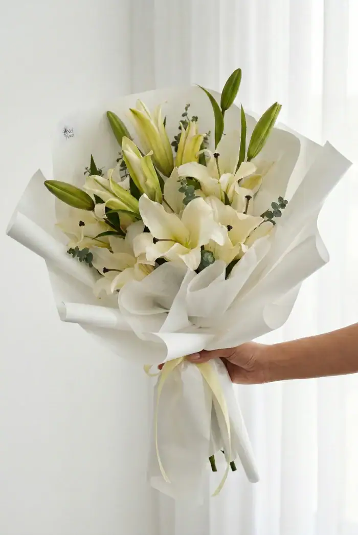 دسته گل لیلیوم کد 2034 - Image 1