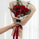 دسته گل رزالین کد 1023