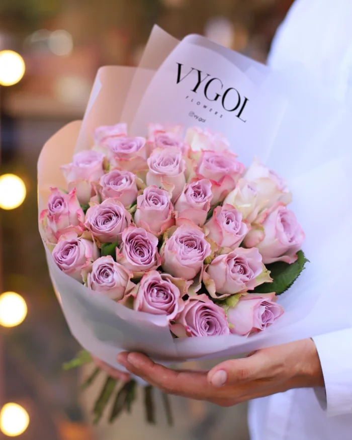 دسته گل لاوی کد 9018 - Image 1